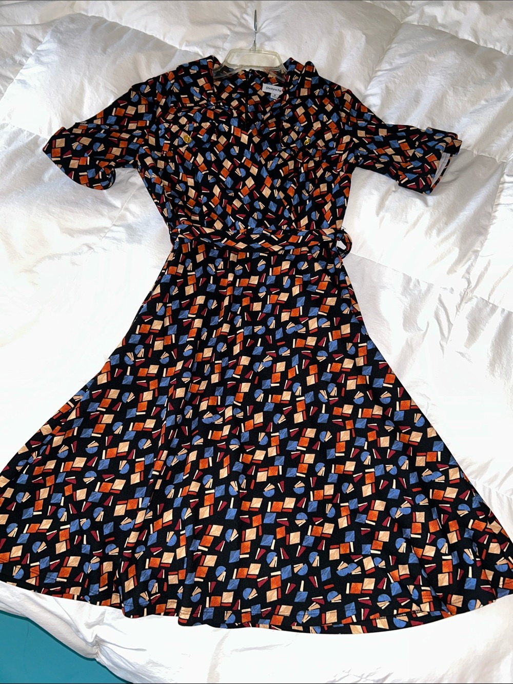 Shelby & Palmer Geometric Dress in Navy, Blue & Orange. Size 6. Short sleeve